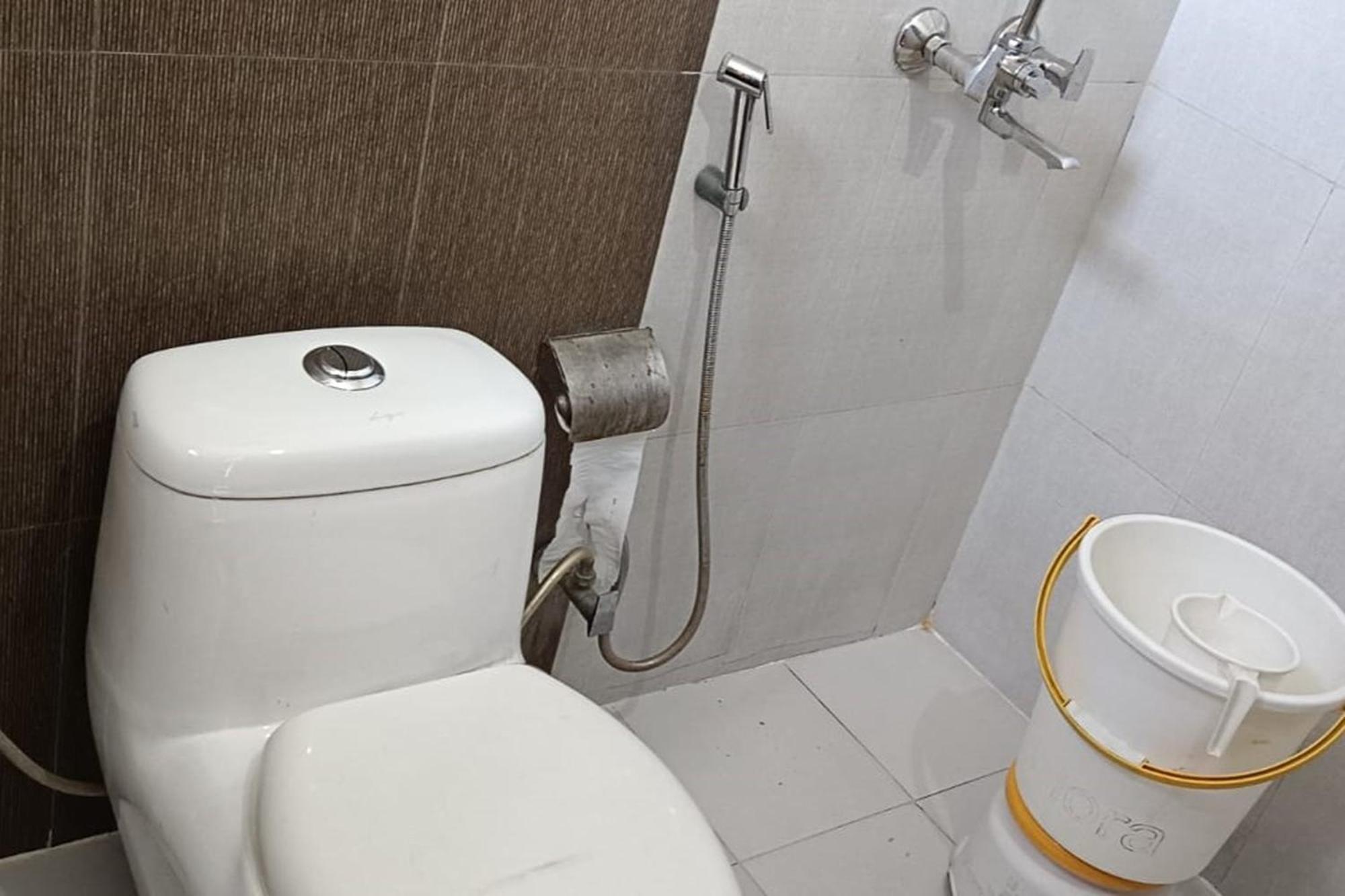 גורגאון Hotel Shree Kanta מראה חיצוני תמונה