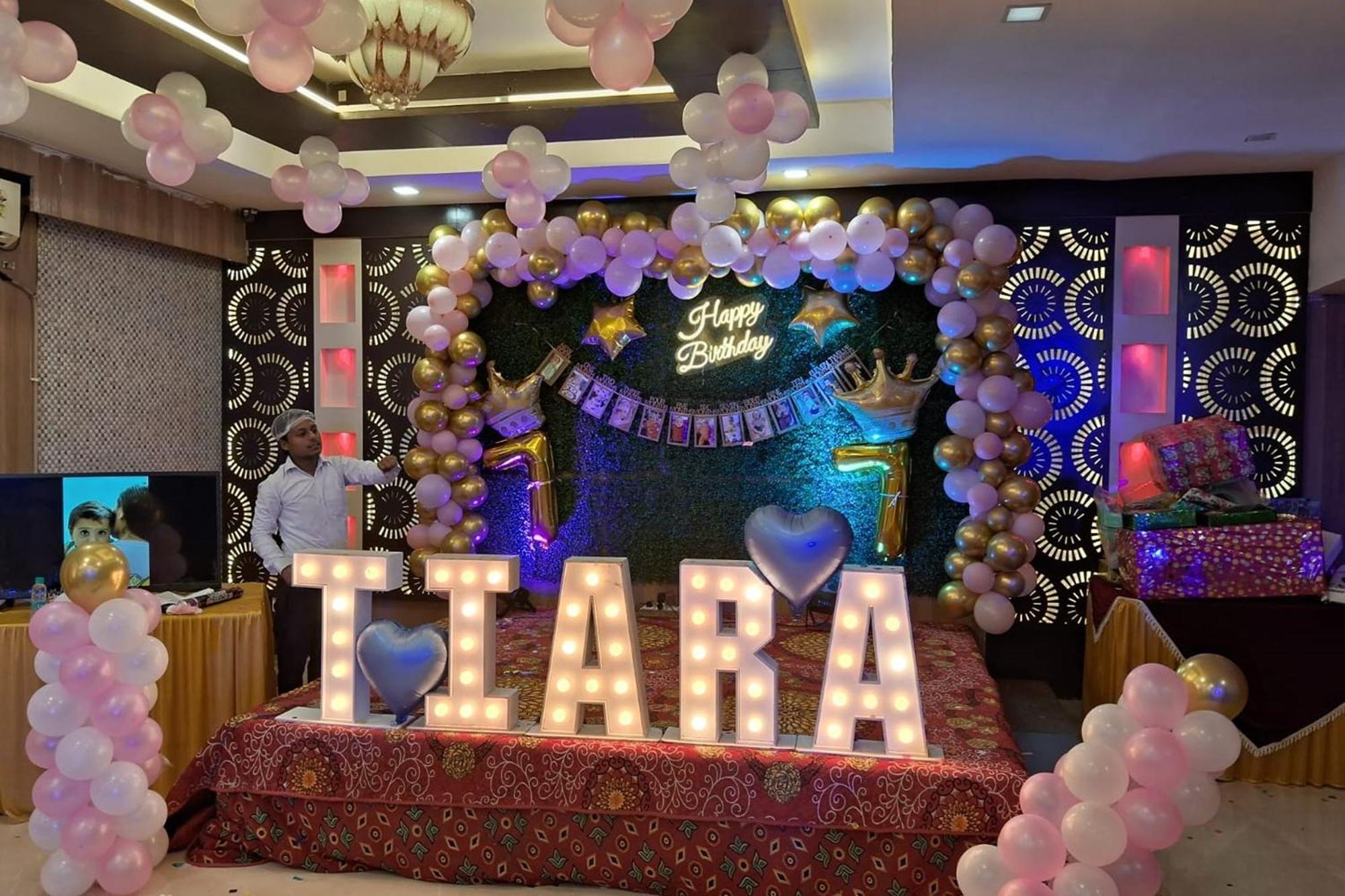 גורגאון Hotel Shree Kanta מראה חיצוני תמונה