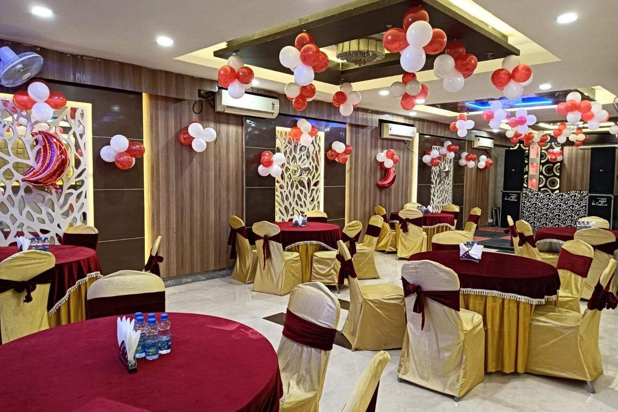 גורגאון Hotel Shree Kanta מראה חיצוני תמונה